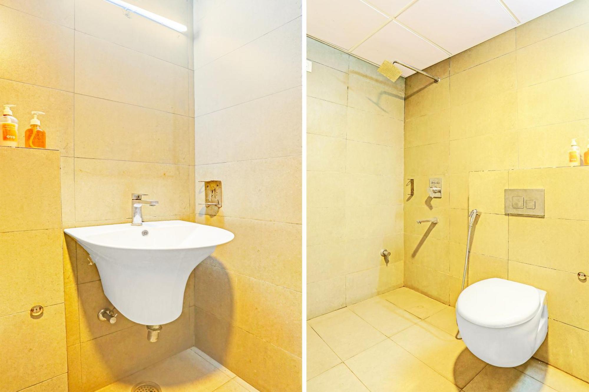 Super Townhouse Vijay Khand Gomti Nagar Лакхнау Екстер'єр фото